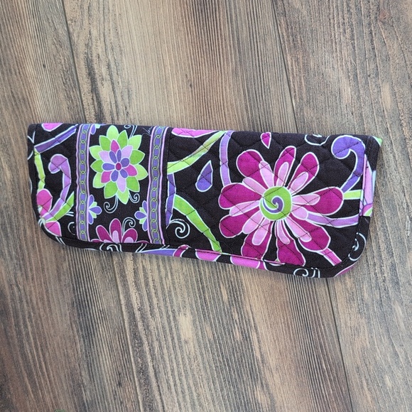 Vera Bradley Accessories - Vera Bradly Floral Flower Flat Iron Curling Iron Insulated Slip On Bag Cover